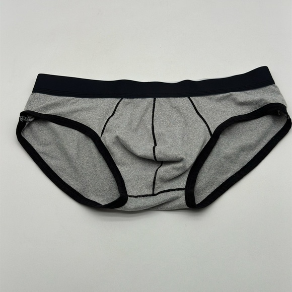 Men’s 2 pack Shein Briefs Black & Gray Medium underwear - Picture 1 of 6